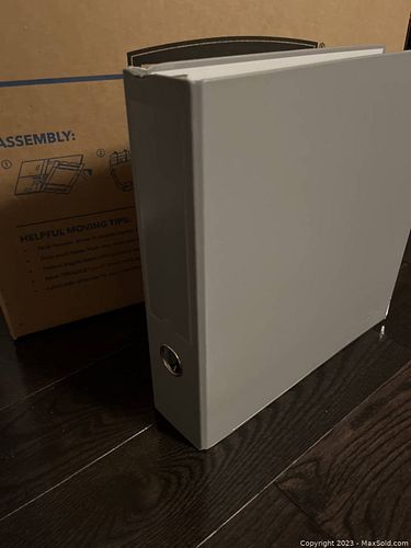 Lot #76 (1 of 7)