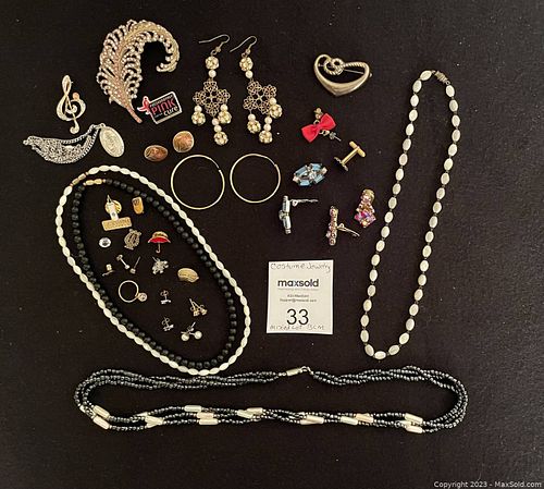 Lot #33 (1 of 3)
