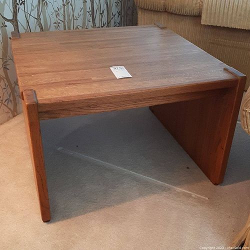 Lot #275 (1 of 9)