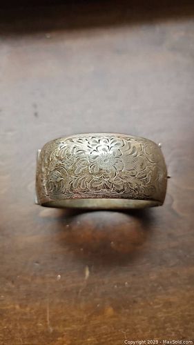 Lot #436 (1 of 7)