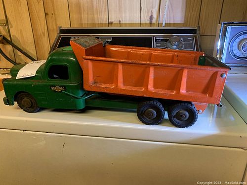 Lot #409 (1 of 9)