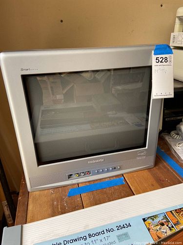 Lot #528 (1 of 7)