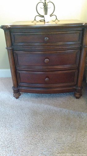 Lot #662 (1 of 16)