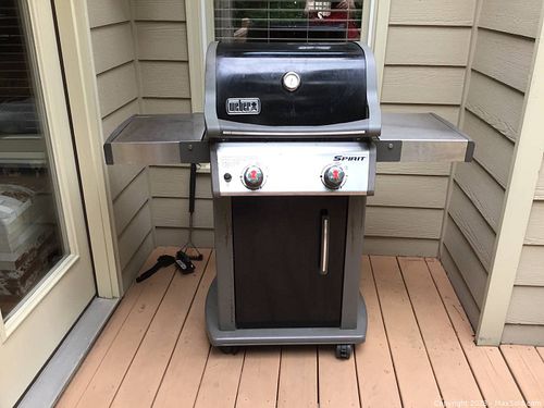 Lot #571 (1 of 15)