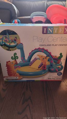 Lot #108 (1 of 4)