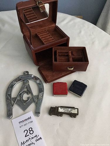 Lot #28 (1 of 10)
