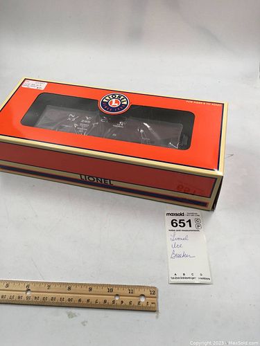 Lot #651 (1 of 10)