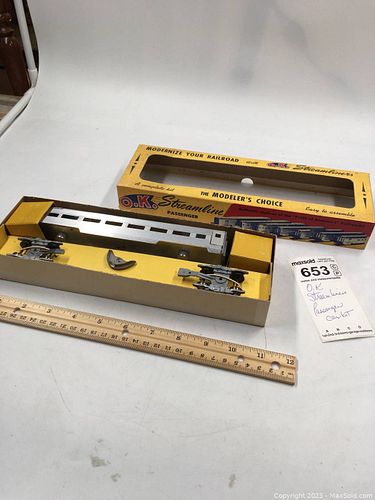 Lot #653 (1 of 12)