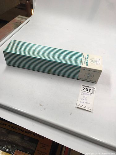 Lot #707 (1 of 7)