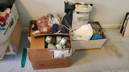 Lot #725 (1 of 16)