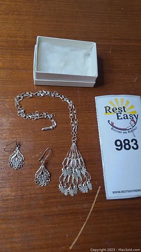 Lot #983 (1 of 9)