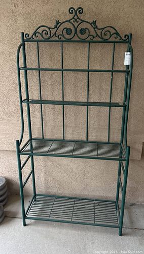 Lot #320 (1 of 6)