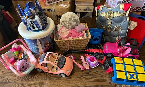 Lot #256 (1 of 10)