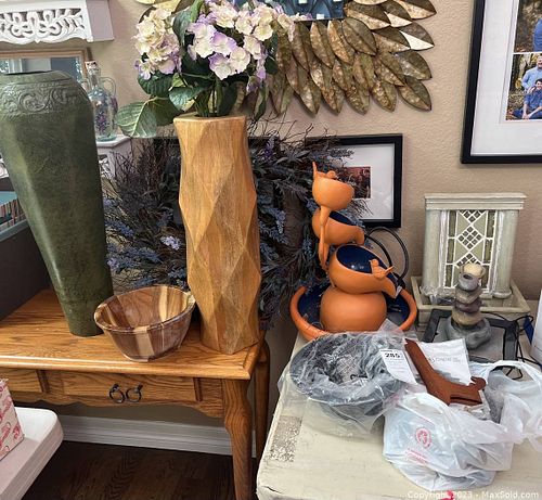 Lot #285 (1 of 9)