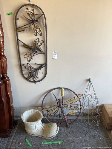 Lot #318 (1 of 9)
