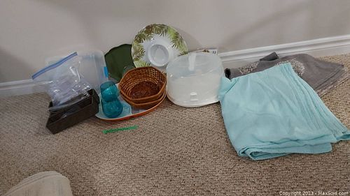 Lot #273 (1 of 14)