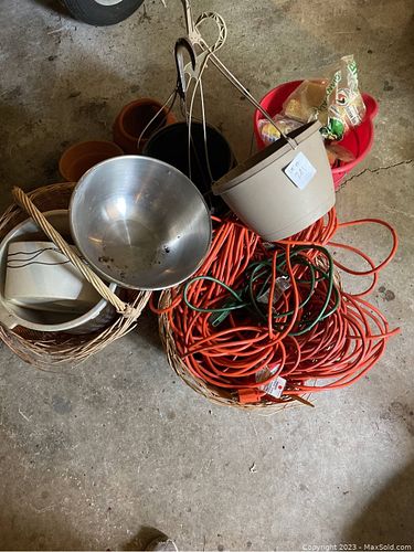 Lot #201 (1 of 7)