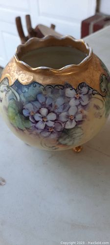 Lot #70 (1 of 8)