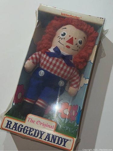 Lot #162 (1 of 3)