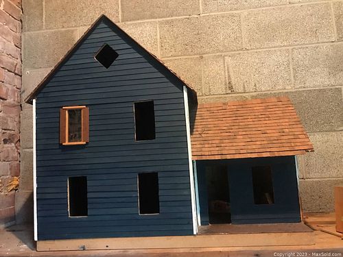 Lot #14 (1 of 12)