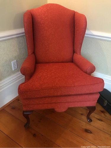 Lot #105 (1 of 8)