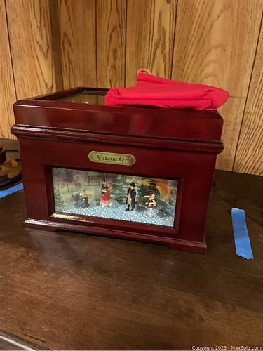 Lot #646 (1 of 15)