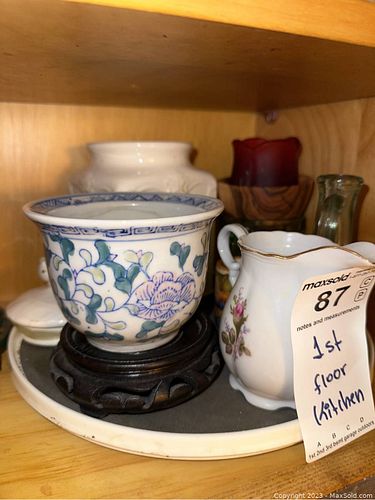 Lot #87 (1 of 4)