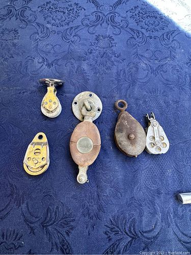 Lot #89 (1 of 8)