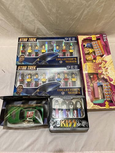 Lot #1077 (1 of 5)