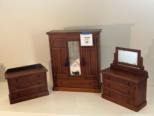 Lot #29 (1 of 7)