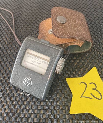 Lot #23 (1 of 4)