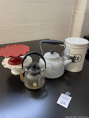 Lot #24 (1 of 1)