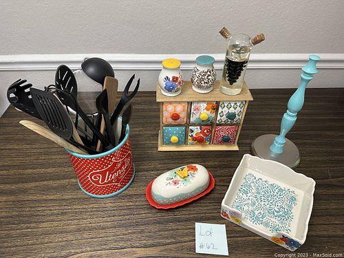 Lot #62 (1 of 9)