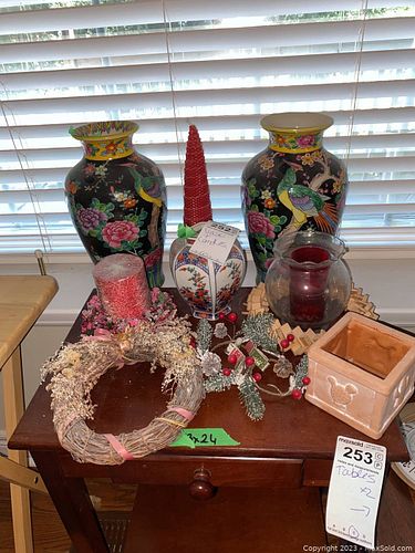 Lot #252 (1 of 9)
