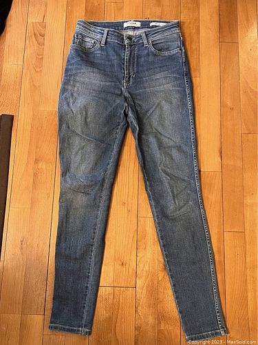 Lot #12 (1 of 5)