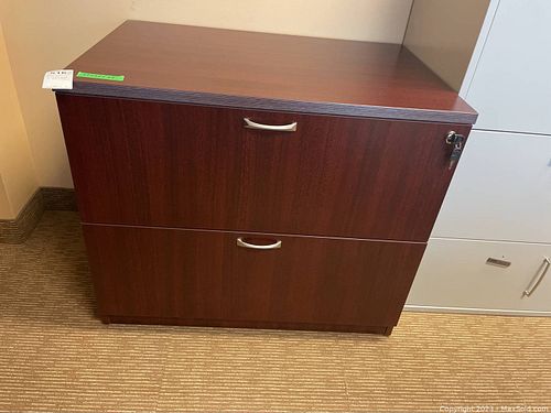 Lot #516 (1 of 9)