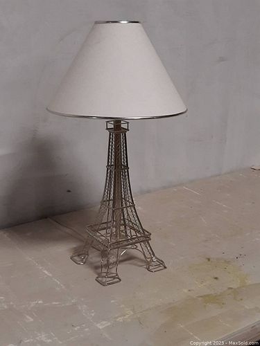 Lot #527 (1 of 4)