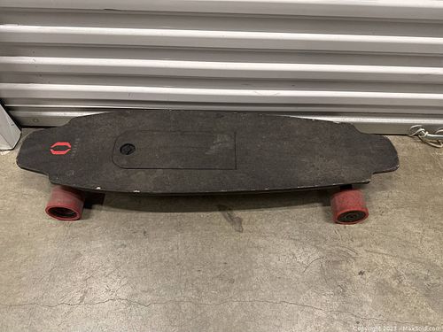 Lot #51 (1 of 4)