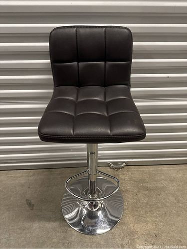 Lot #114 (1 of 3)