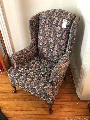 Lot #246 (1 of 9)