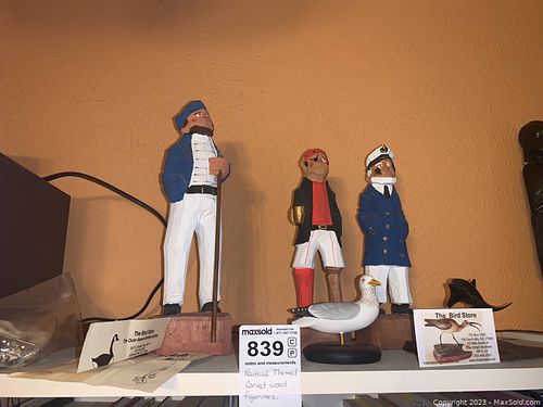 Lot #839 (1 of 8)