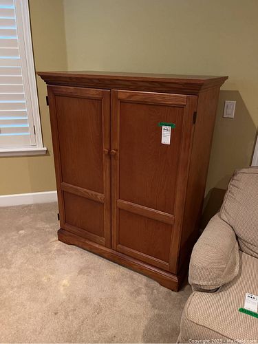 Lot #845 (1 of 8)