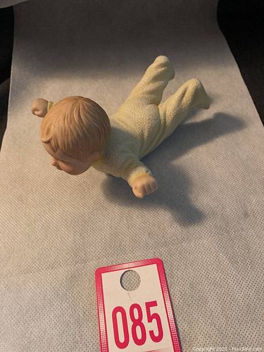 Lot #85 (1 of 6)