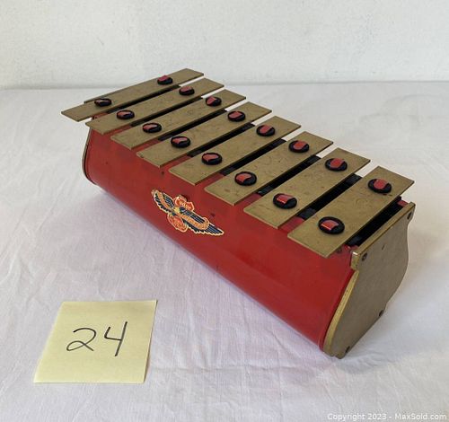 Lot #24 (1 of 7)