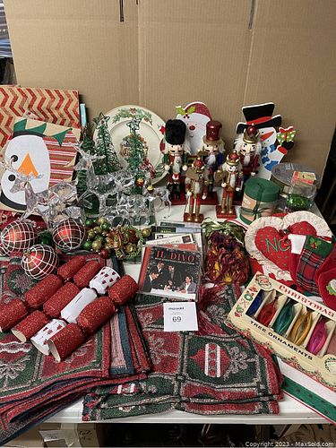 Lot #69 (1 of 7)