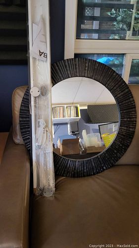 Lot #302 (1 of 4)