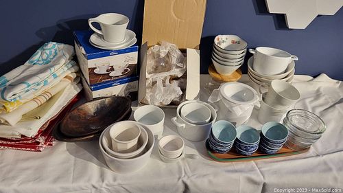 Lot #208 (1 of 13)