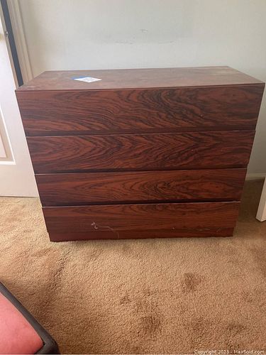 Lot #186 (1 of 8)