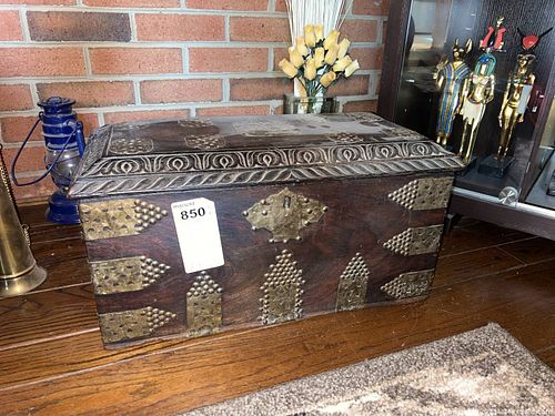 Lot #850 (1 of 11)
