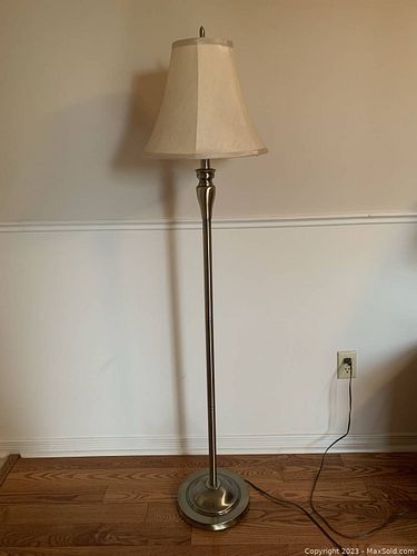 Lot #6 (1 of 1)